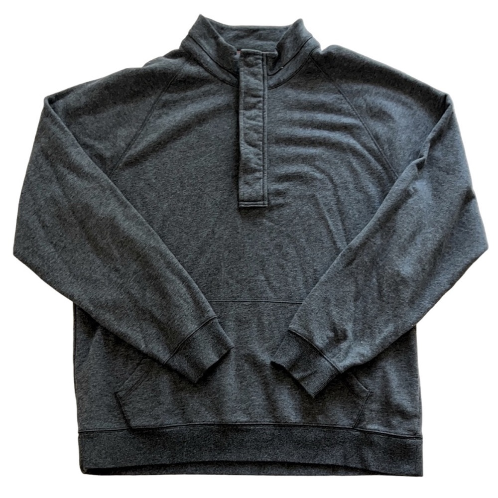 L.L. Bean Gray 1/4 Zip Up Sweater Soft Knit Casual Pullover. Size Large.